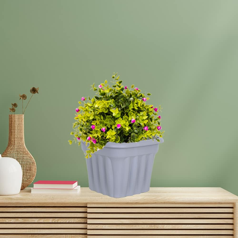 Gray Square planter